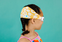 Load image into Gallery viewer, Daisy Love Swim Goggles