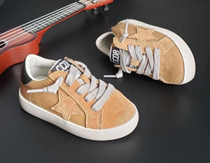 Suede Sneakers Tan